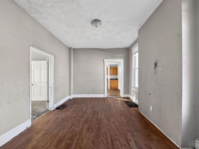 1435 Laidlaw Avenue, Cincinnati, OH 45237 Photo 7