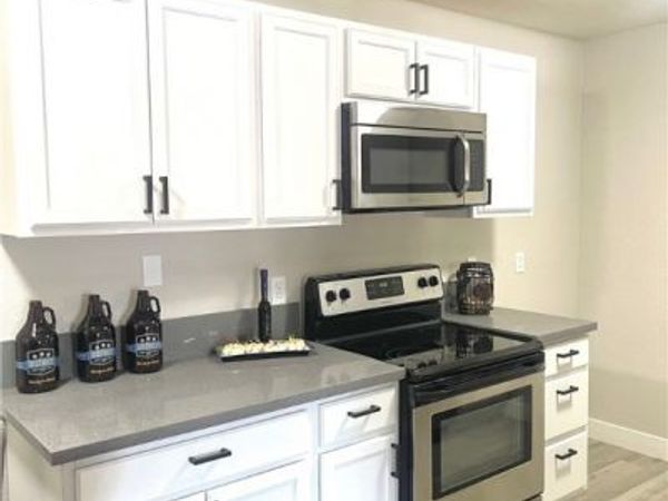 5250 Mission Carmel Lane, Unit 204, Las Vegas, NV 89107