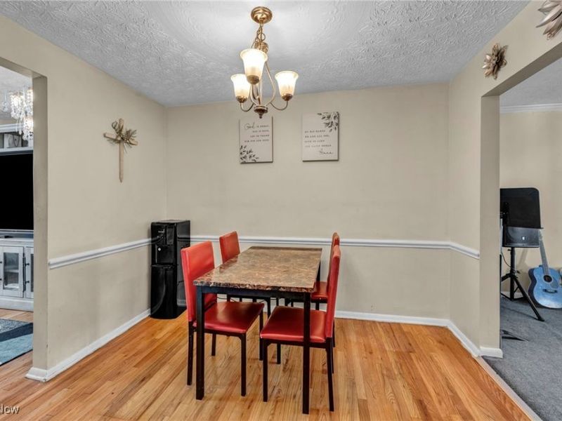 217 Tyler Avenue, Cuyahoga Falls, OH 44221 Photo 11