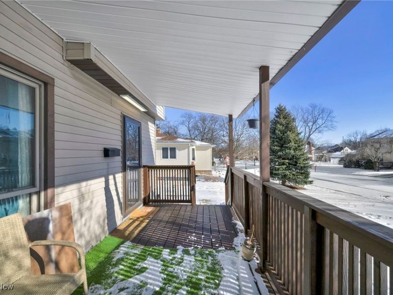 217 Tyler Avenue, Cuyahoga Falls, OH 44221 Photo 3