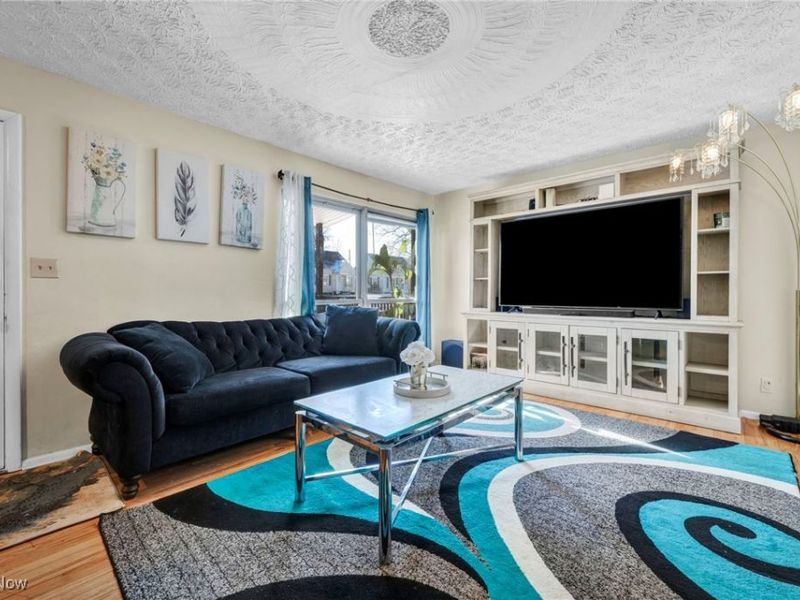 217 Tyler Avenue, Cuyahoga Falls, OH 44221 Photo 5