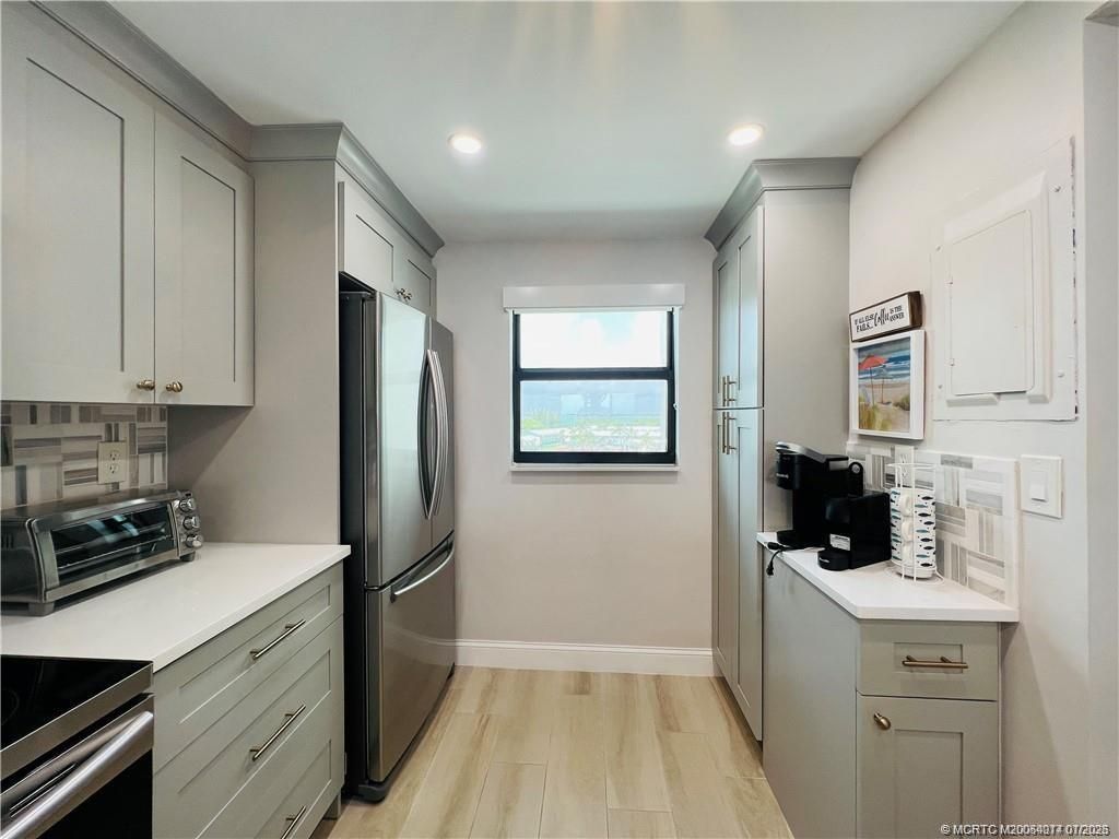 9400 S Ocean Drive, Unit 608, Jensen Beach, FL 34957 Photo