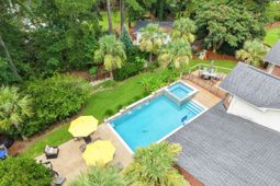 102 Castle Harbor Drive photo 4