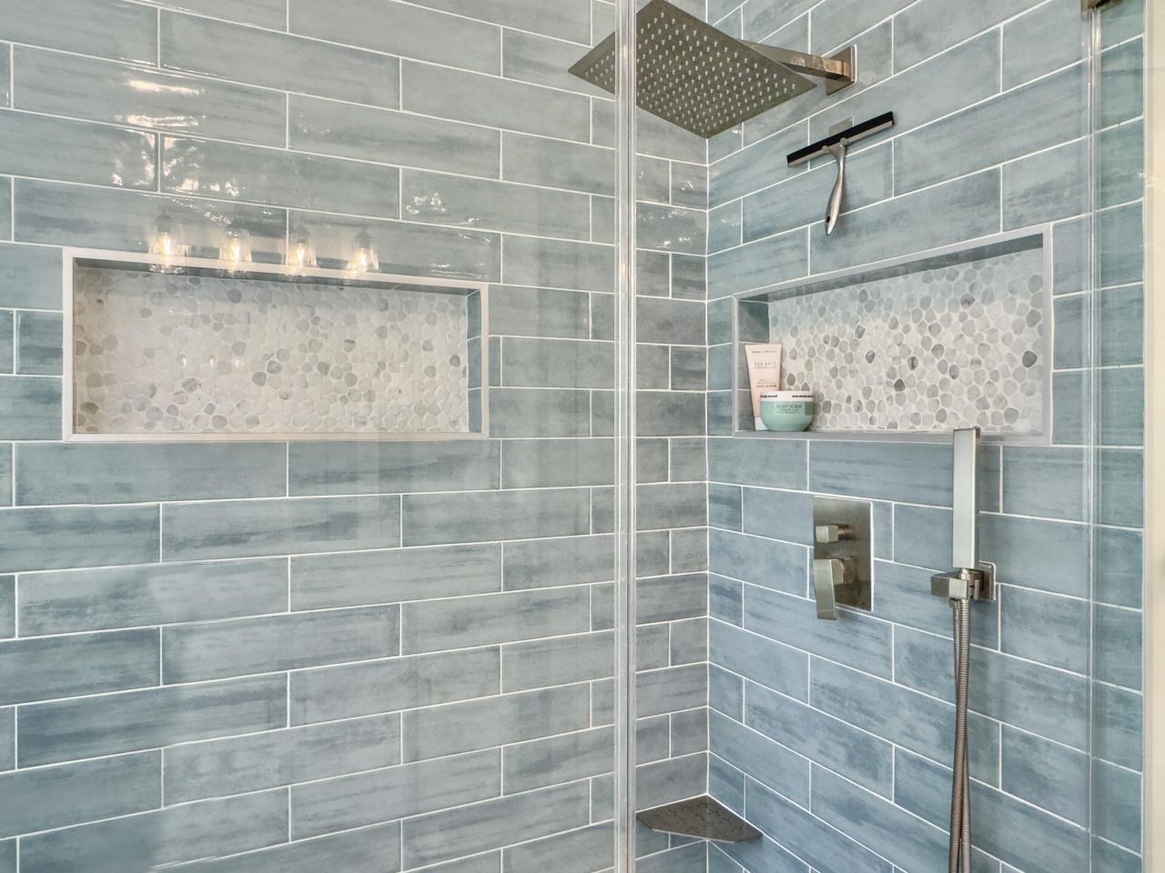 102 Castle Harbor Drive Photo 34