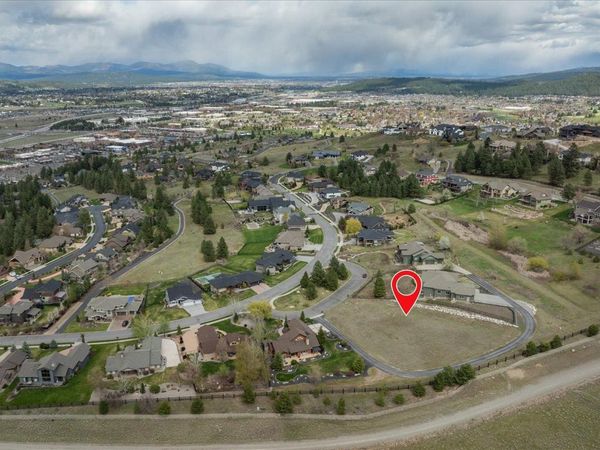 21700 E Glover Ln, Liberty Lake, WA 99019