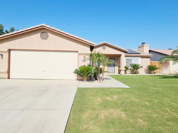 5020 Trabuco Canyon Drive, Bakersfield, CA 93307