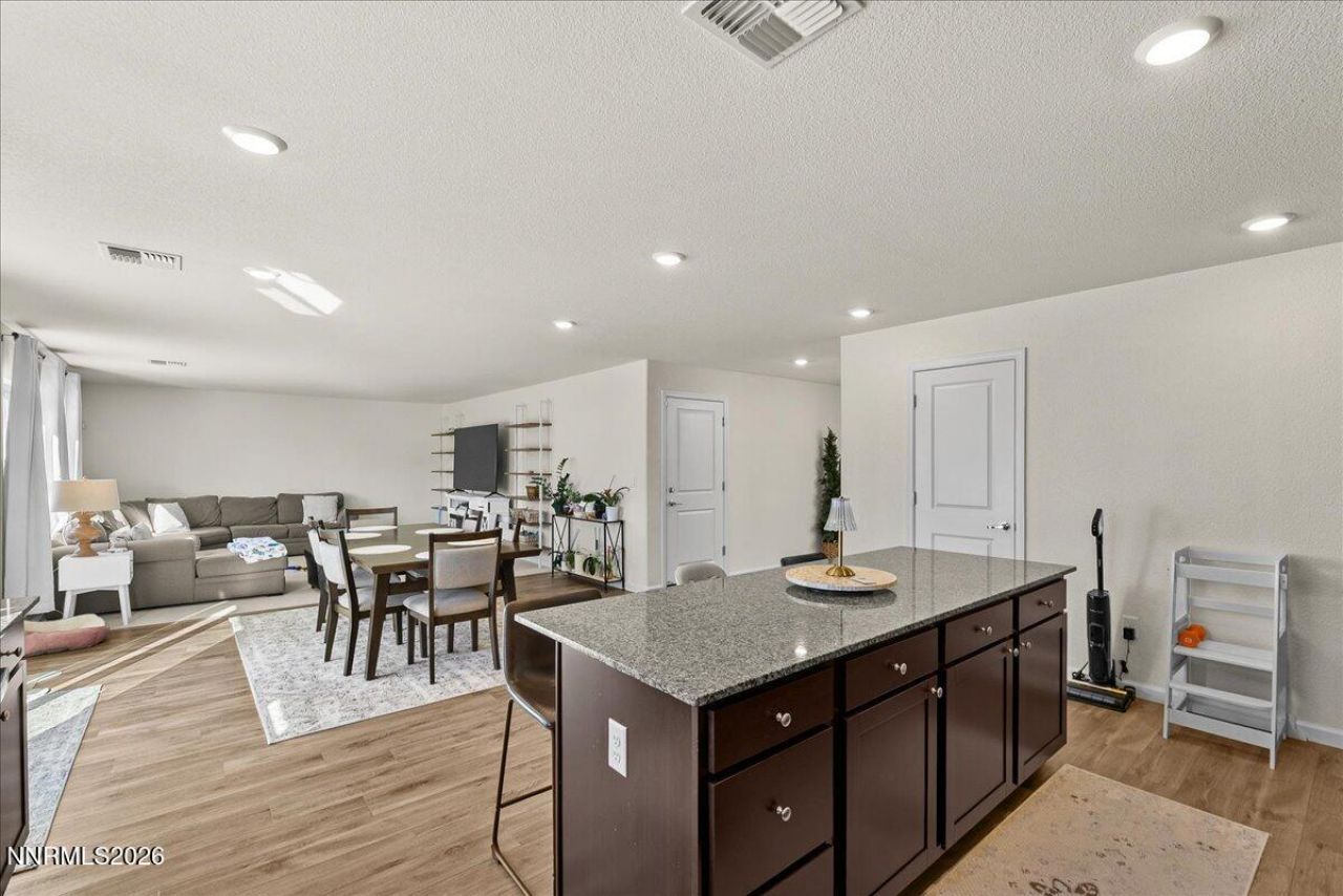 8921 Quail Falls Drive, Reno, NV 89506 Photo