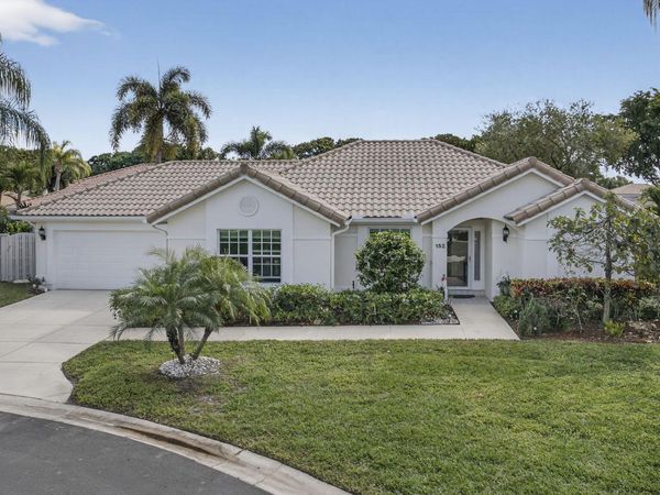 152 Eagleton Court, Palm Beach Gardens, FL 33418