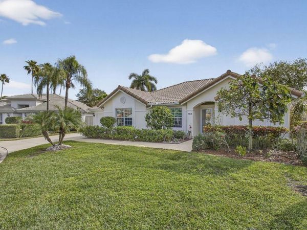 152 Eagleton Court, Palm Beach Gardens, FL 33418