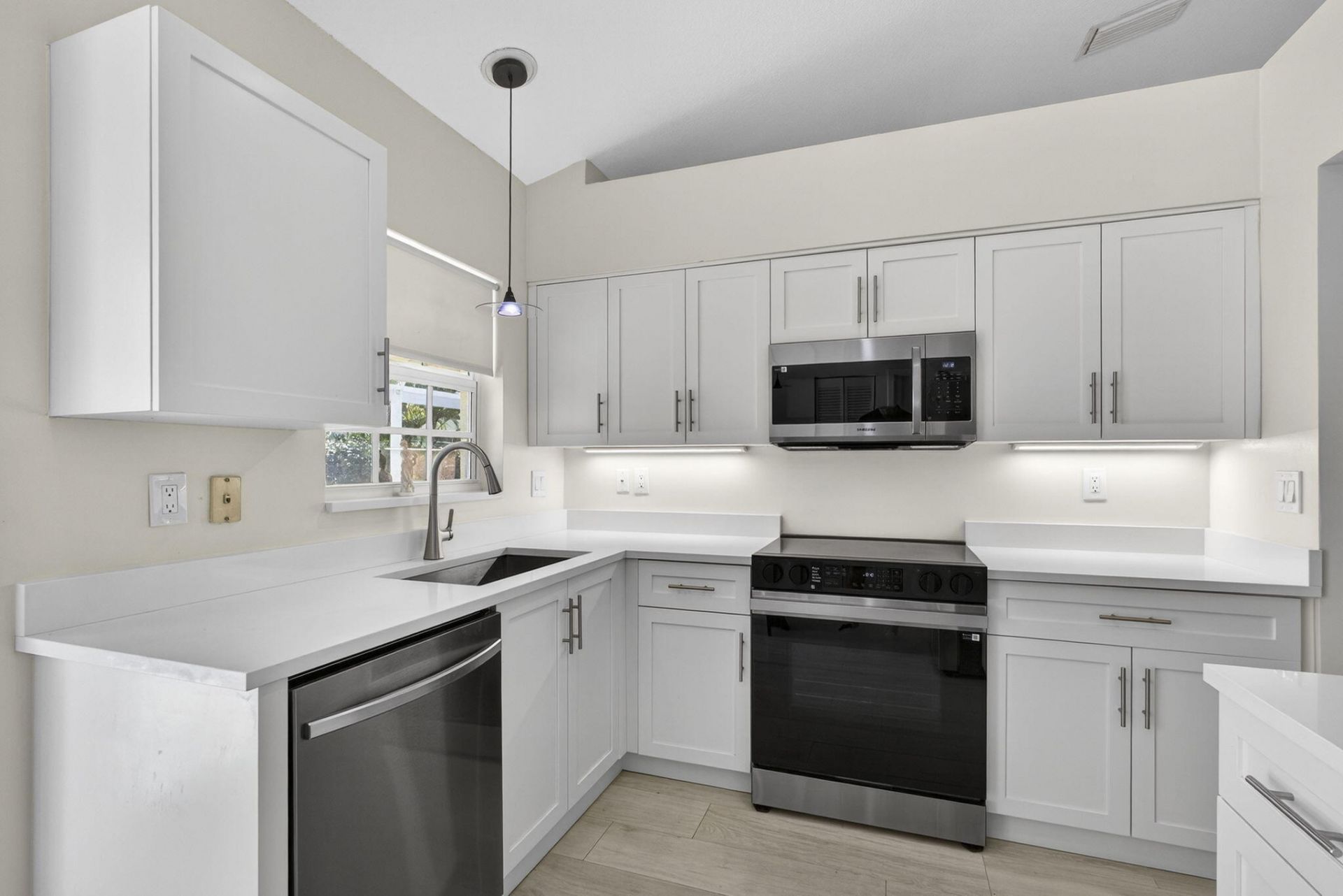 152 Eagleton Court, Palm Beach Gardens, FL 33418 Photo