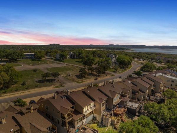 970 Parkview DR, Canyon Lake, TX 78133