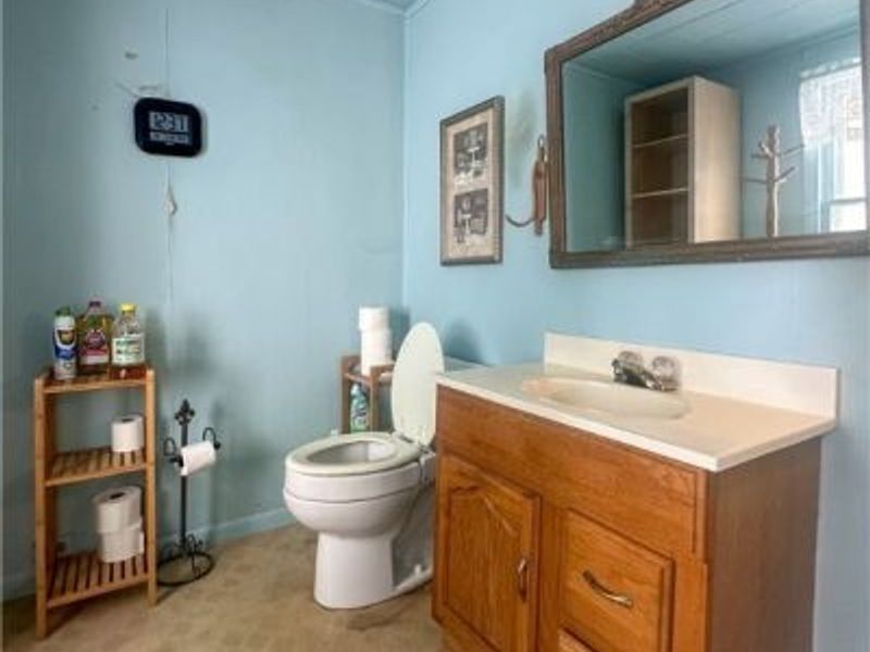 318 W 3rd Street, Niles, OH 44446 Photo 11