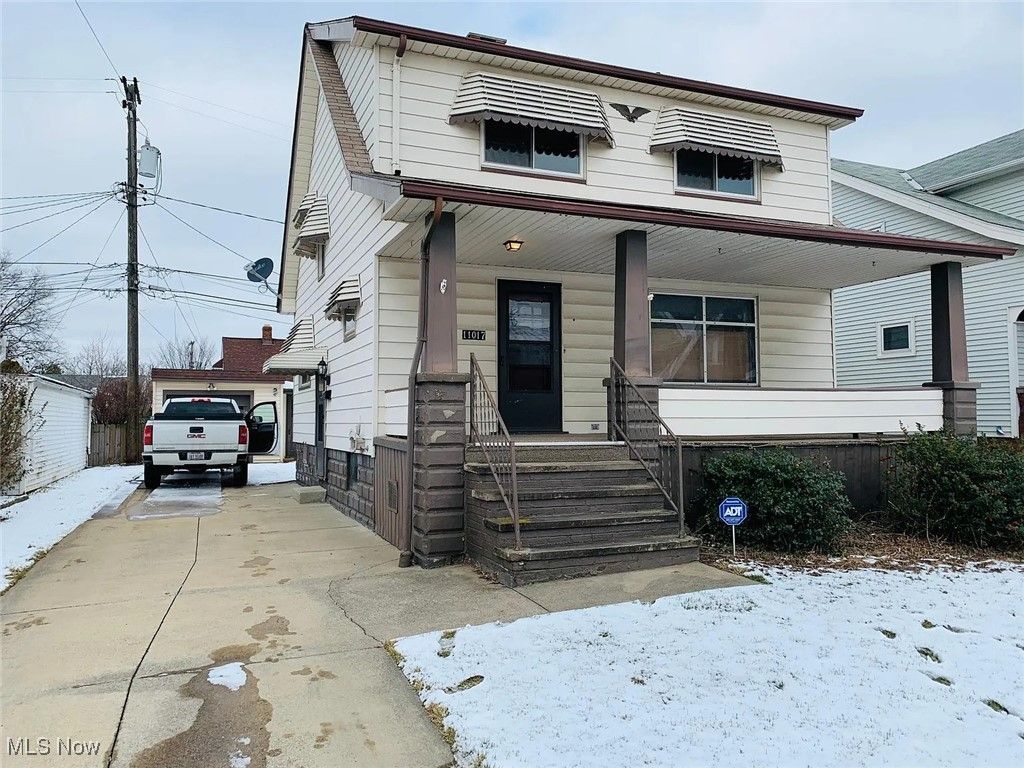 11017 Vernon Avenue, Garfield Heights, OH 44125 Main Photo