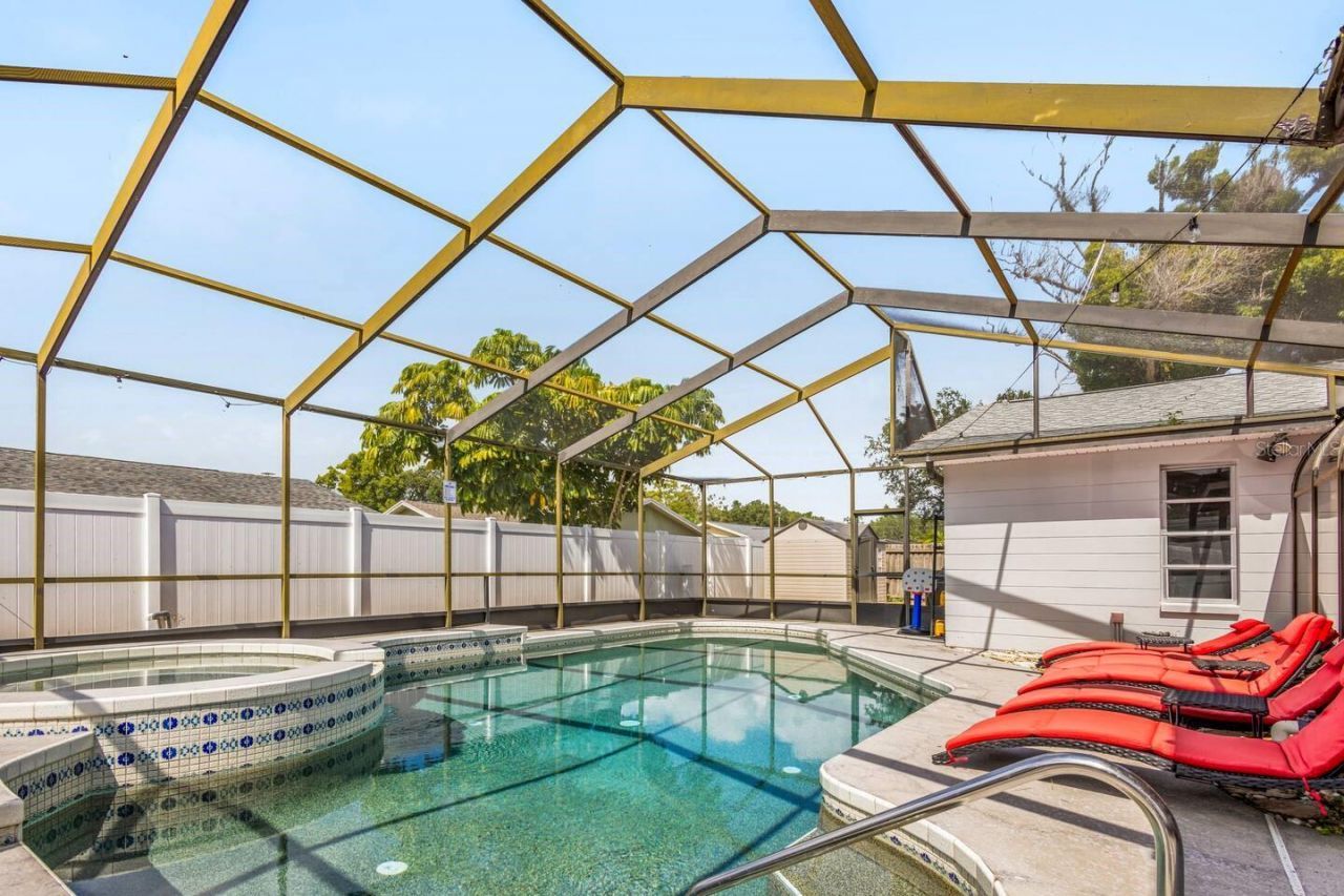 12110 93rd Way, Largo, FL 33773 Photo