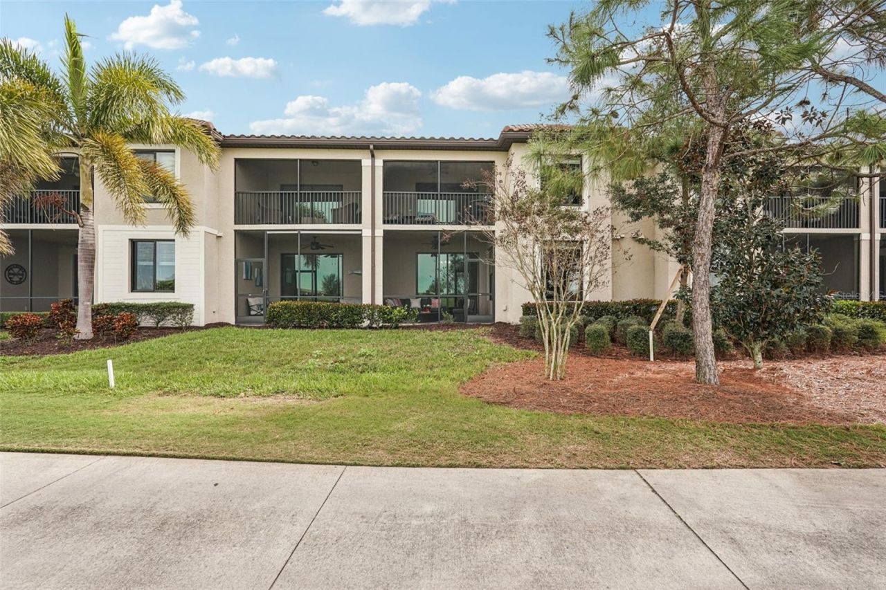 5710 Palmer Circle, Unit 104, Lakewood Ranch, FL 34211 Photo