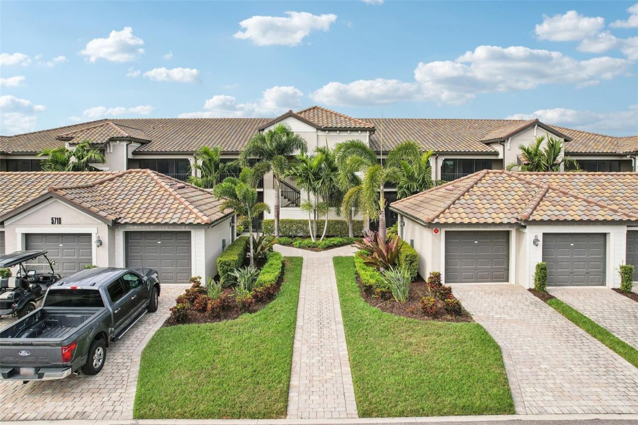 5710 Palmer Circle, Unit 104, Lakewood Ranch, FL 34211 Photo