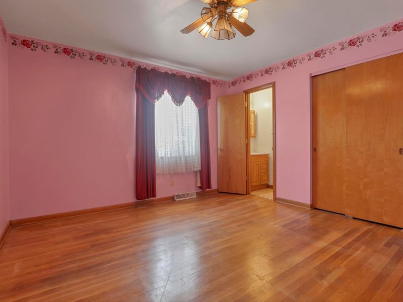 4589 Belfast Drive, Columbus, OH 43227 Photo 14