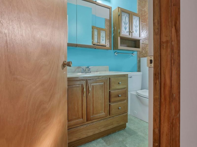 4589 Belfast Drive, Columbus, OH 43227 Photo 21