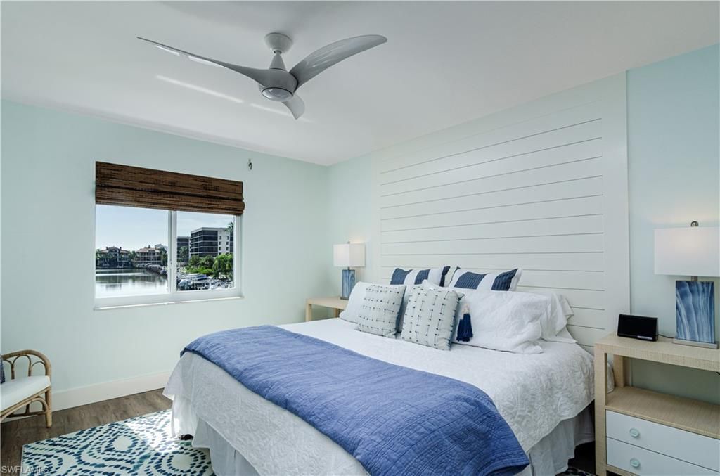10682 Gulf Shore Dr, Unit C-204, Naples, FL 34108 Photo