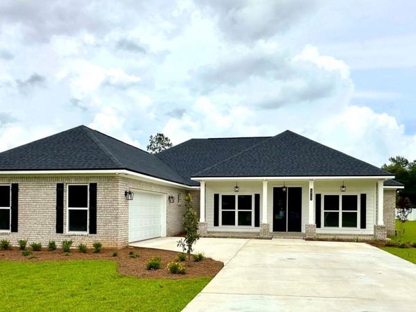 5912 Greenfield St, Pace, FL 32571