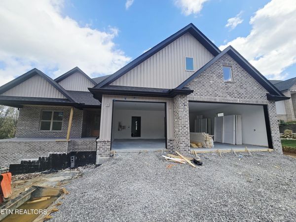 269 Ootsima Way, Loudon, TN 37774