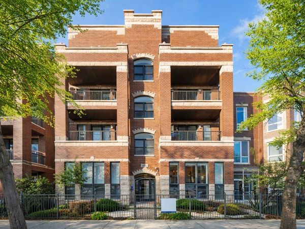 1116 W Hubbard Street, Unit 1E, Chicago, IL 60642