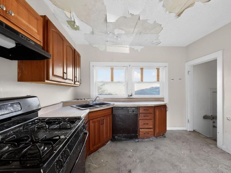 4340 W Eighth Street, Cincinnati, OH 45205 Photo 17