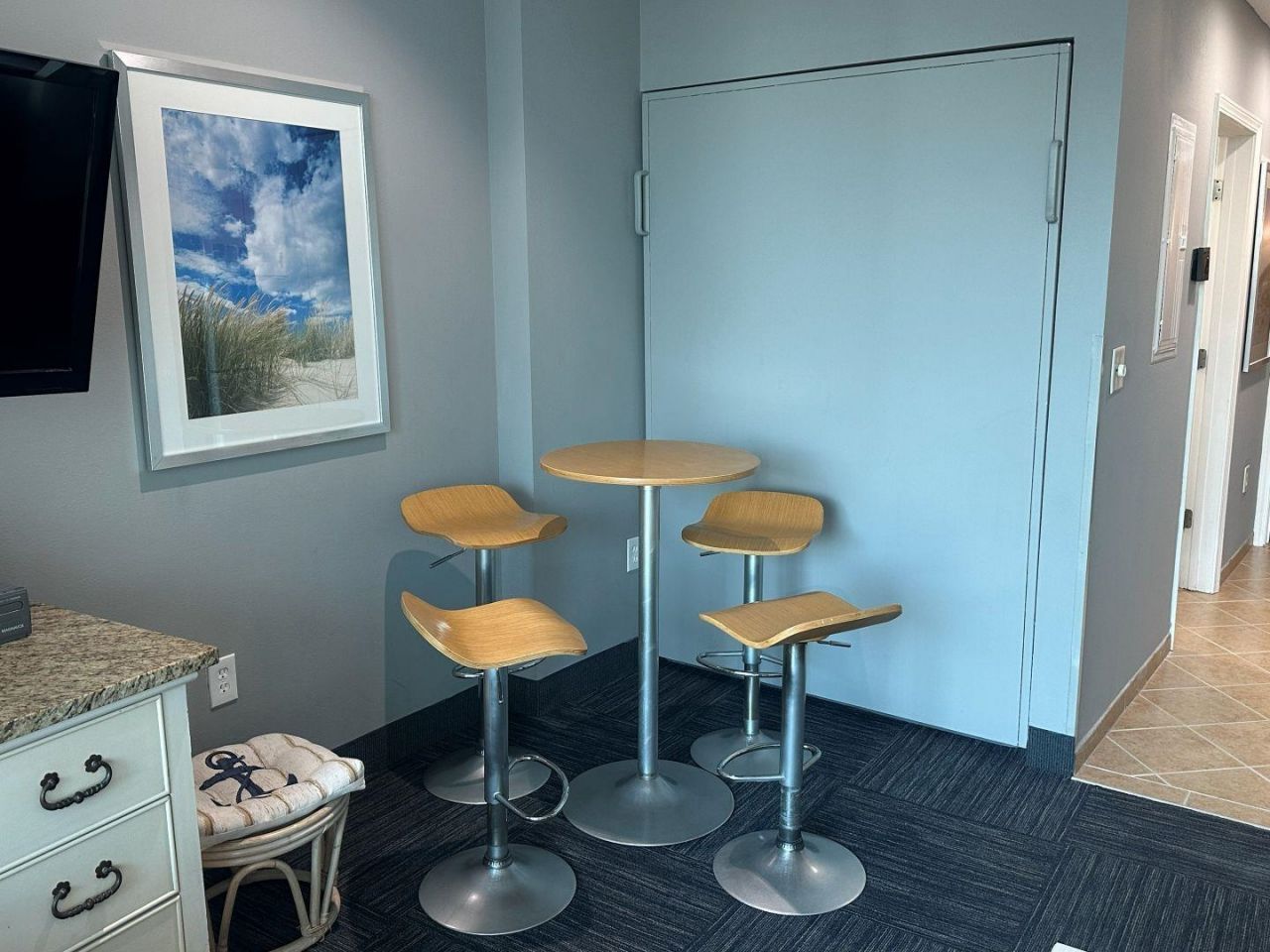 300 North Ocean Blvd. Photo 8