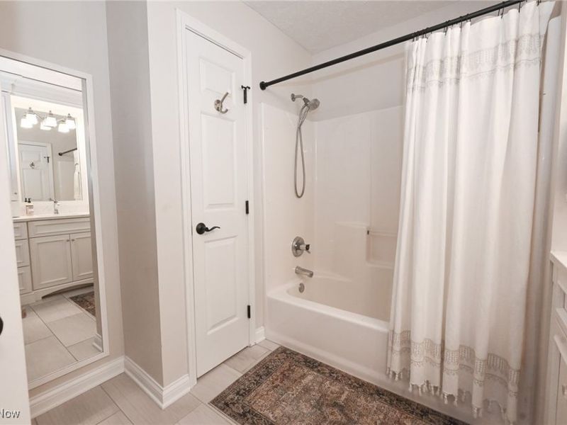 1305 Fieldstone Court, Broadview Heights, OH 44147 Photo 21