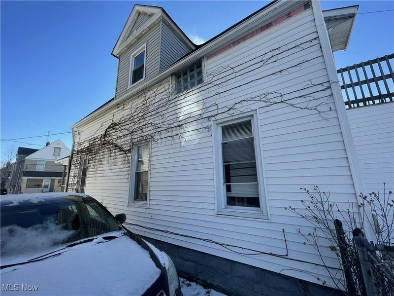 2064 W 104th Street, Cleveland, OH 44102 Photo 25