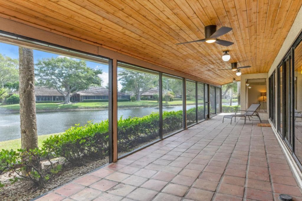 11683 Wimbledon Circle, Wellington, FL 33414 Photo