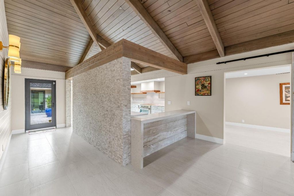 11683 Wimbledon Circle, Wellington, FL 33414 Photo