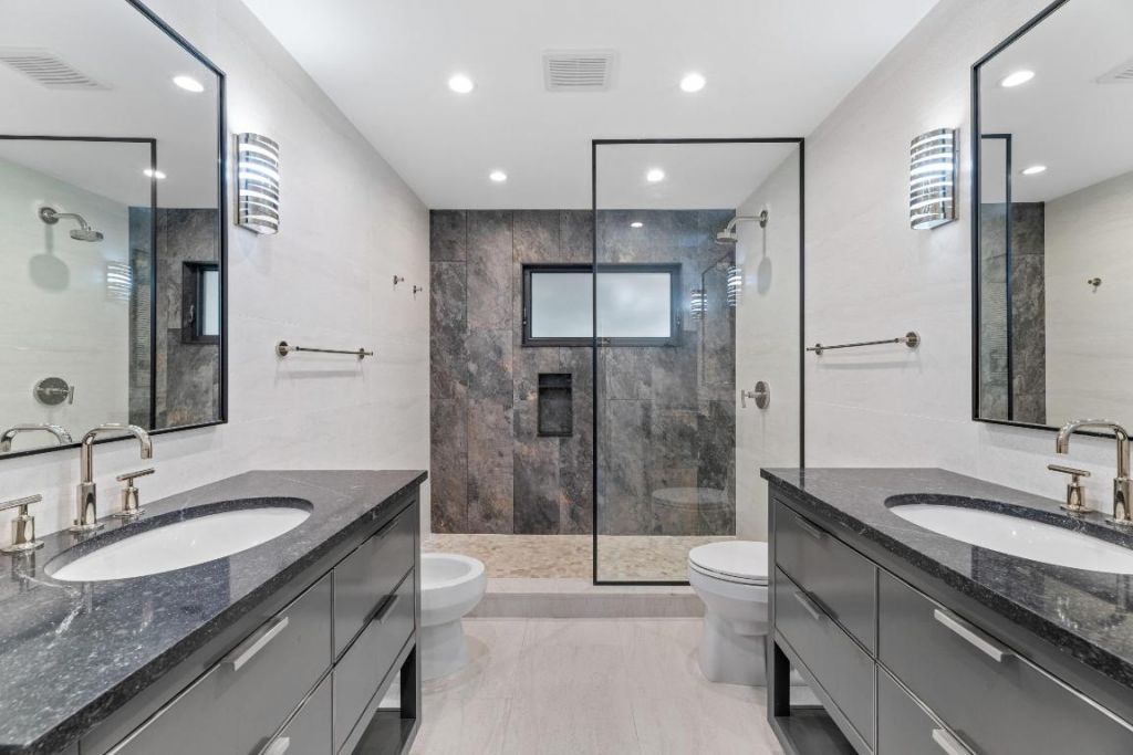 11683 Wimbledon Circle, Wellington, FL 33414 Photo