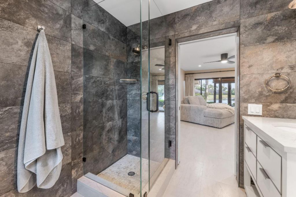 11683 Wimbledon Circle, Wellington, FL 33414 Photo