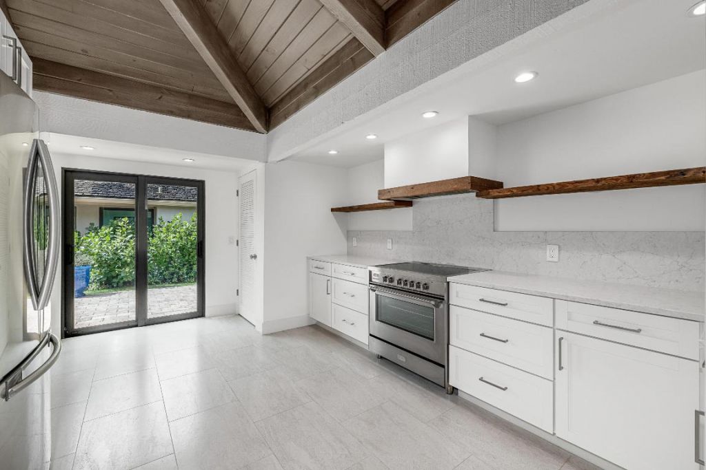 11683 Wimbledon Circle, Wellington, FL 33414 Photo