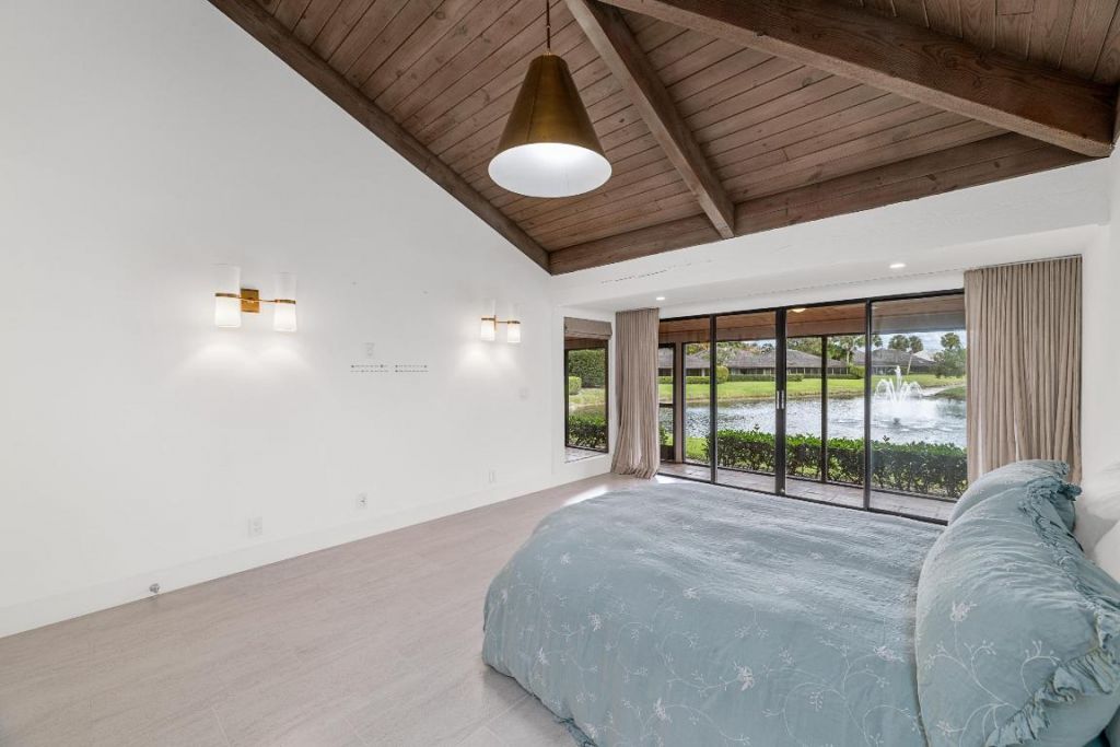 11683 Wimbledon Circle, Wellington, FL 33414 Photo