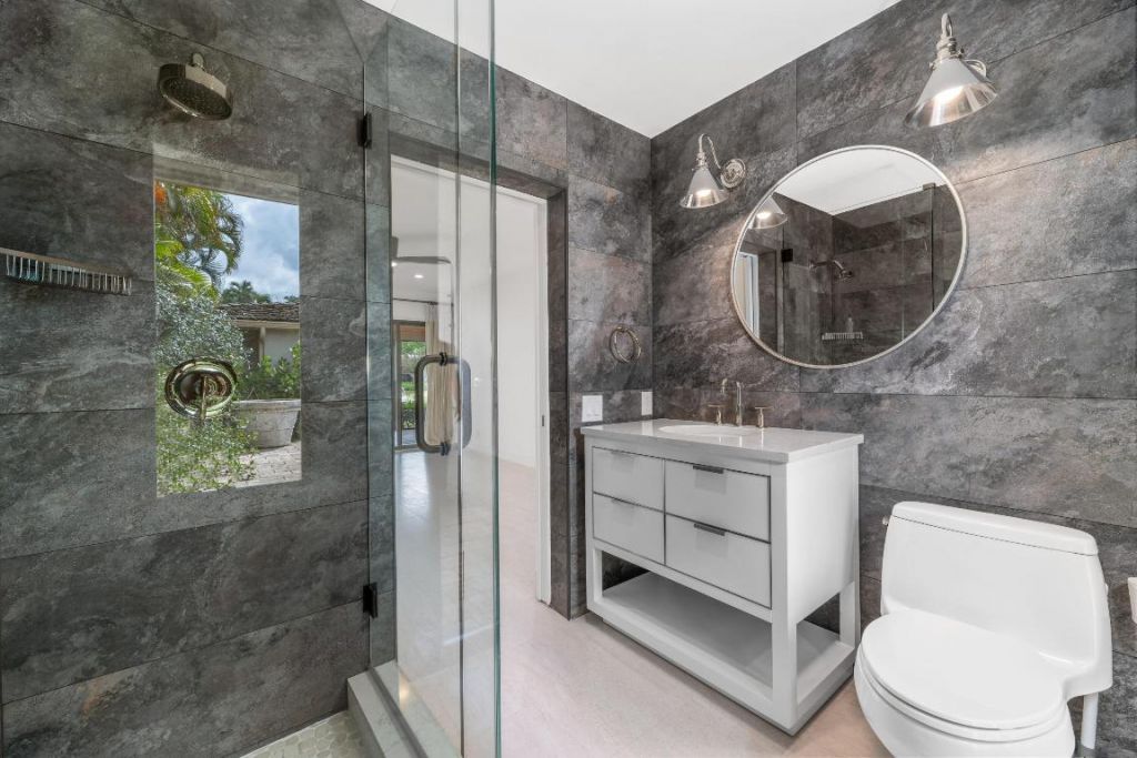 11683 Wimbledon Circle, Wellington, FL 33414 Photo