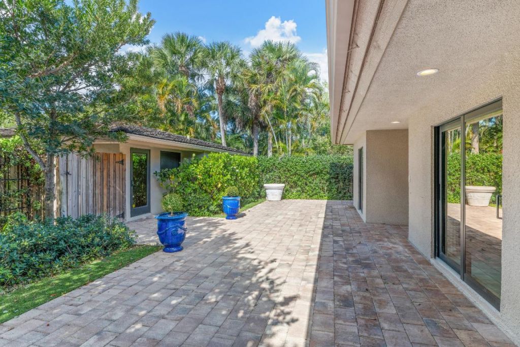 11683 Wimbledon Circle, Wellington, FL 33414 Photo