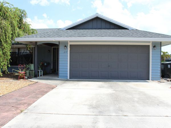 418 SE Langfield Avenue, Port Saint Lucie, FL 34984