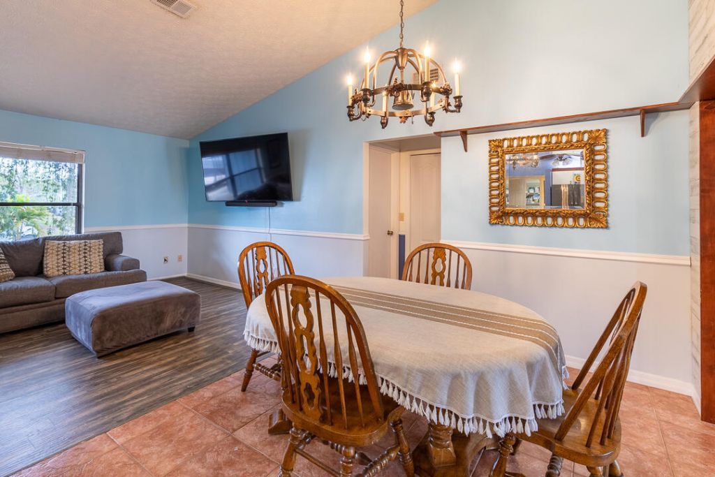 418 SE Langfield Avenue, Port Saint Lucie, FL 34984 Photo