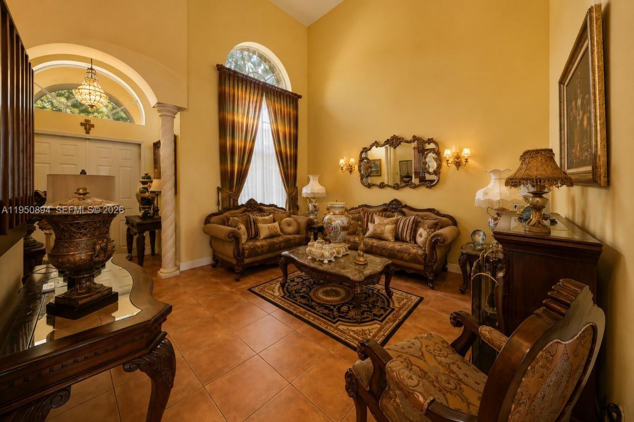 16062 SW 43rd Ter, Miami, FL 33185 Photo
