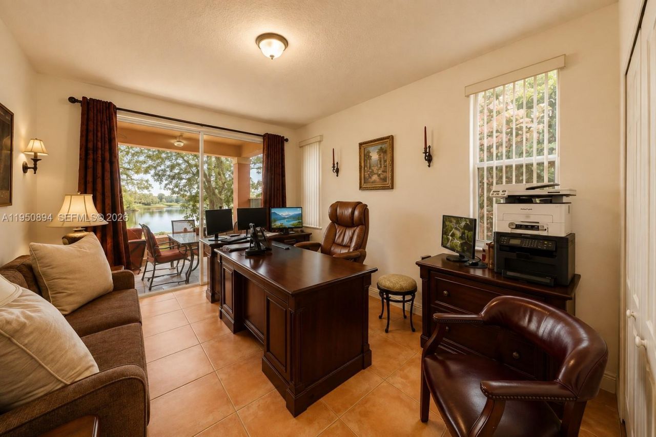 16062 SW 43rd Ter, Miami, FL 33185 Photo