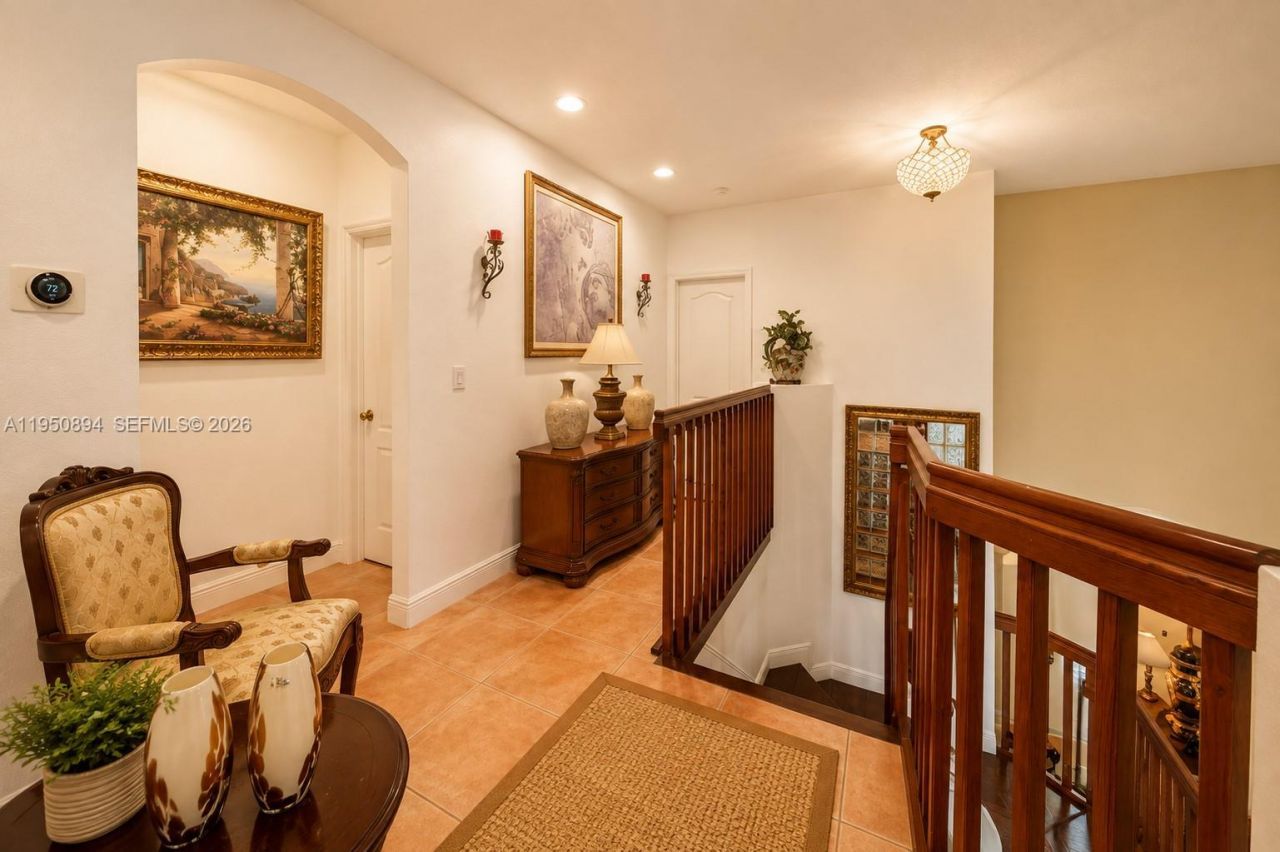 16062 SW 43rd Ter, Miami, FL 33185 Photo