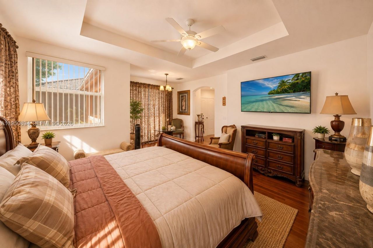 16062 SW 43rd Ter, Miami, FL 33185 Photo
