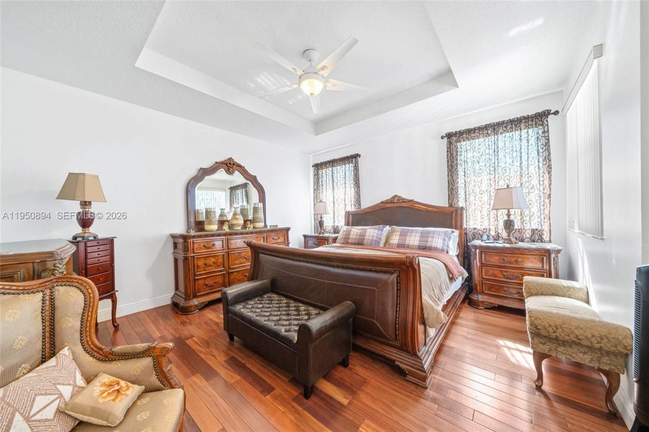 16062 SW 43rd Ter, Miami, FL 33185 Photo