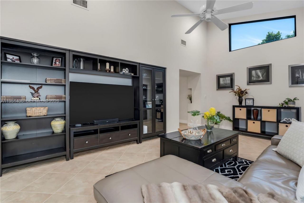 2751 SW 137th Ter, Davie, FL 33330 Photo