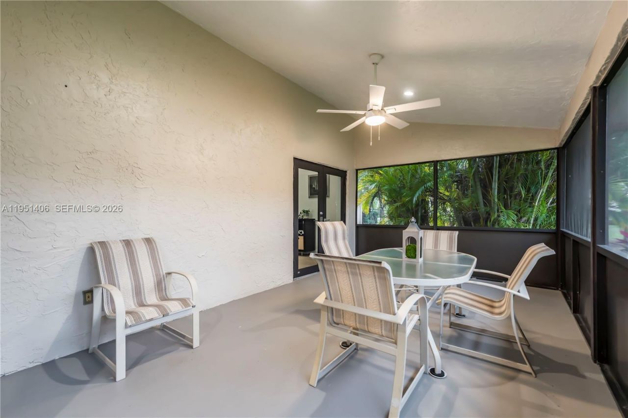 2751 SW 137th Ter, Davie, FL 33330 Photo