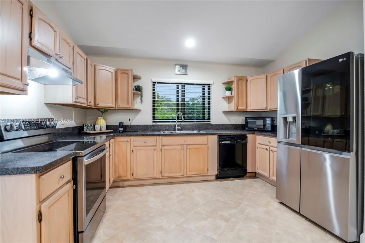 2751 SW 137th Ter, Davie, FL 33330 Photo