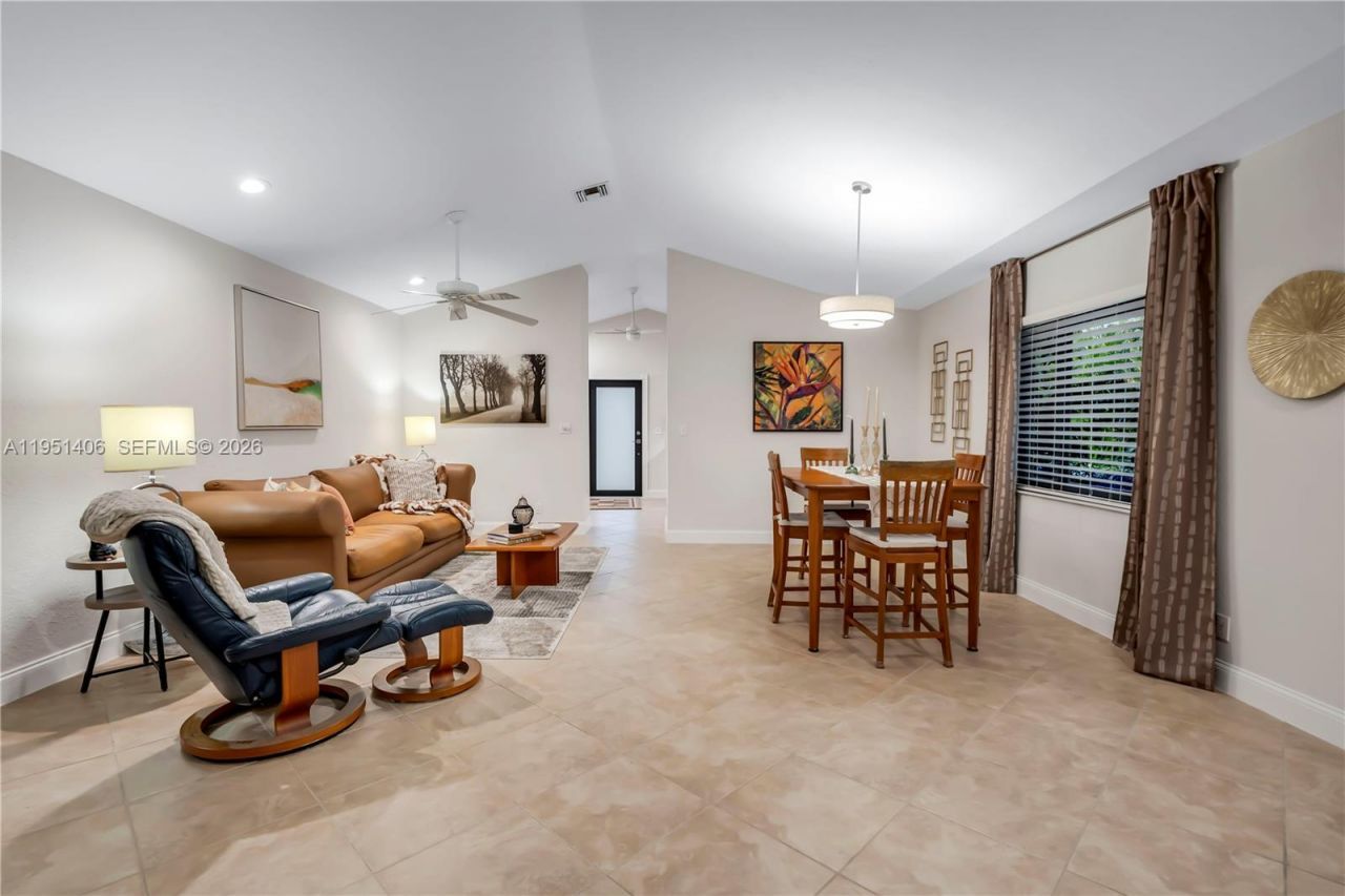 2751 SW 137th Ter, Davie, FL 33330 Photo