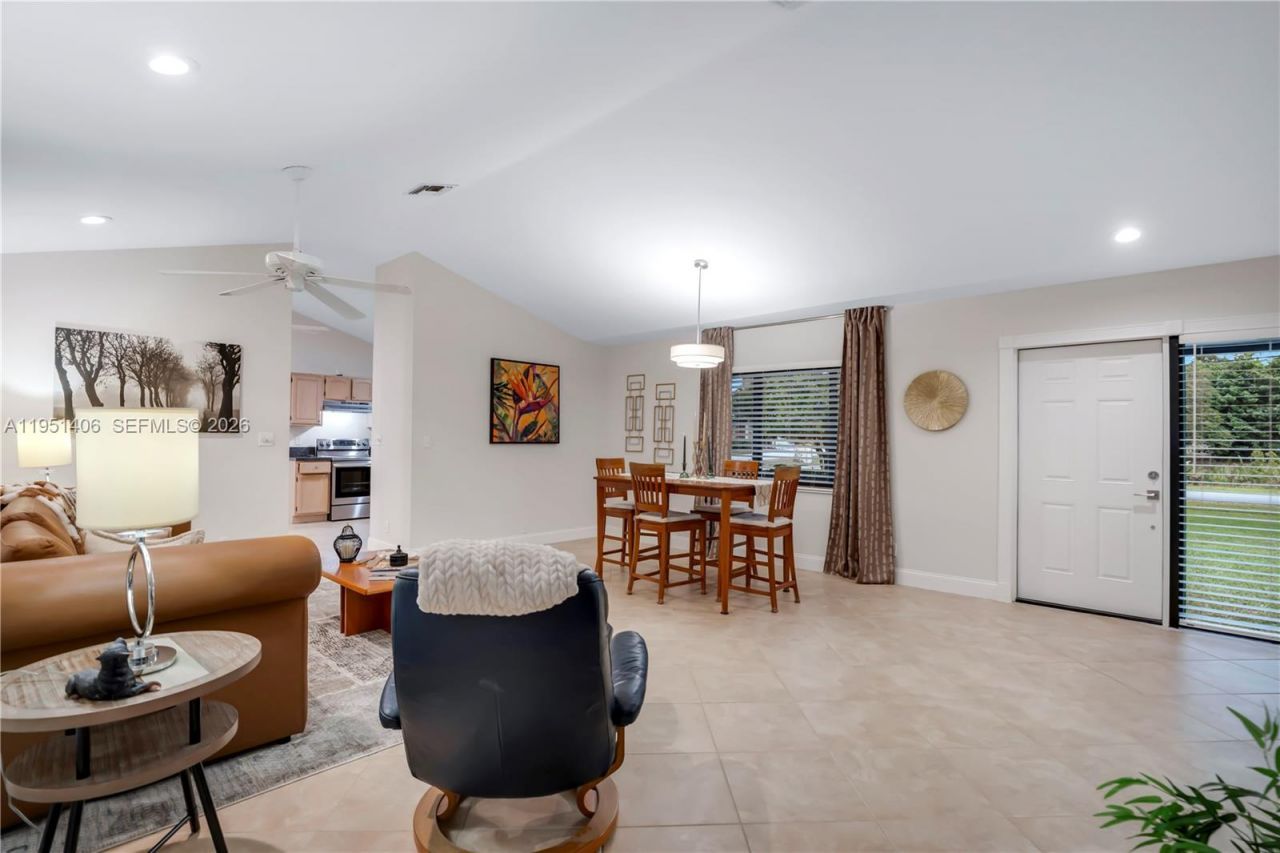 2751 SW 137th Ter, Davie, FL 33330 Photo